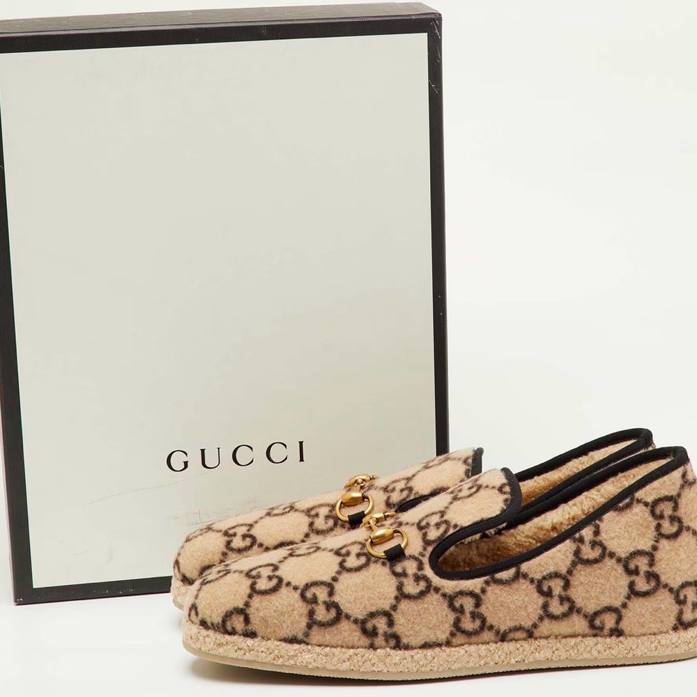 Gucci Men's Beige and Black Slip on loafers - Picture 6 of 6